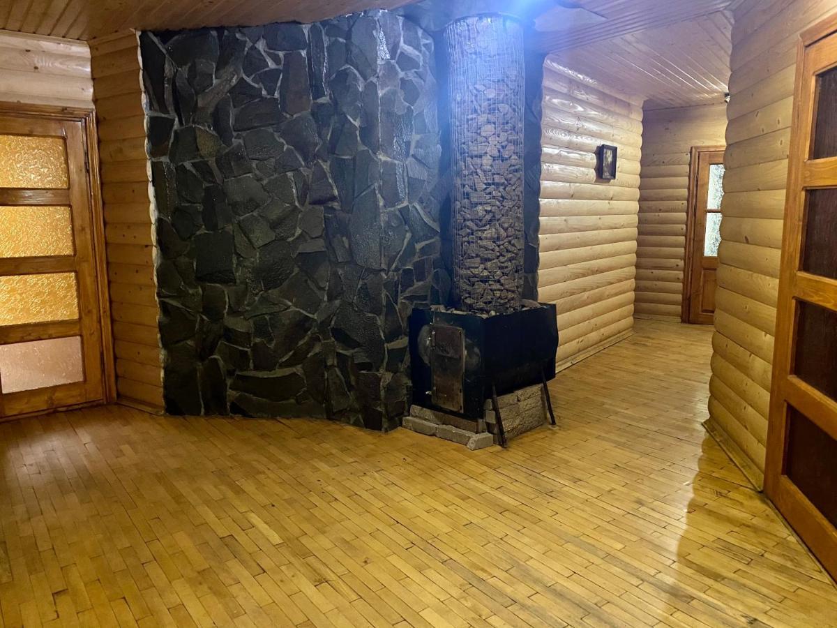 Hotel Medova Hata Verkhnyaya Rozhanka Exterior foto